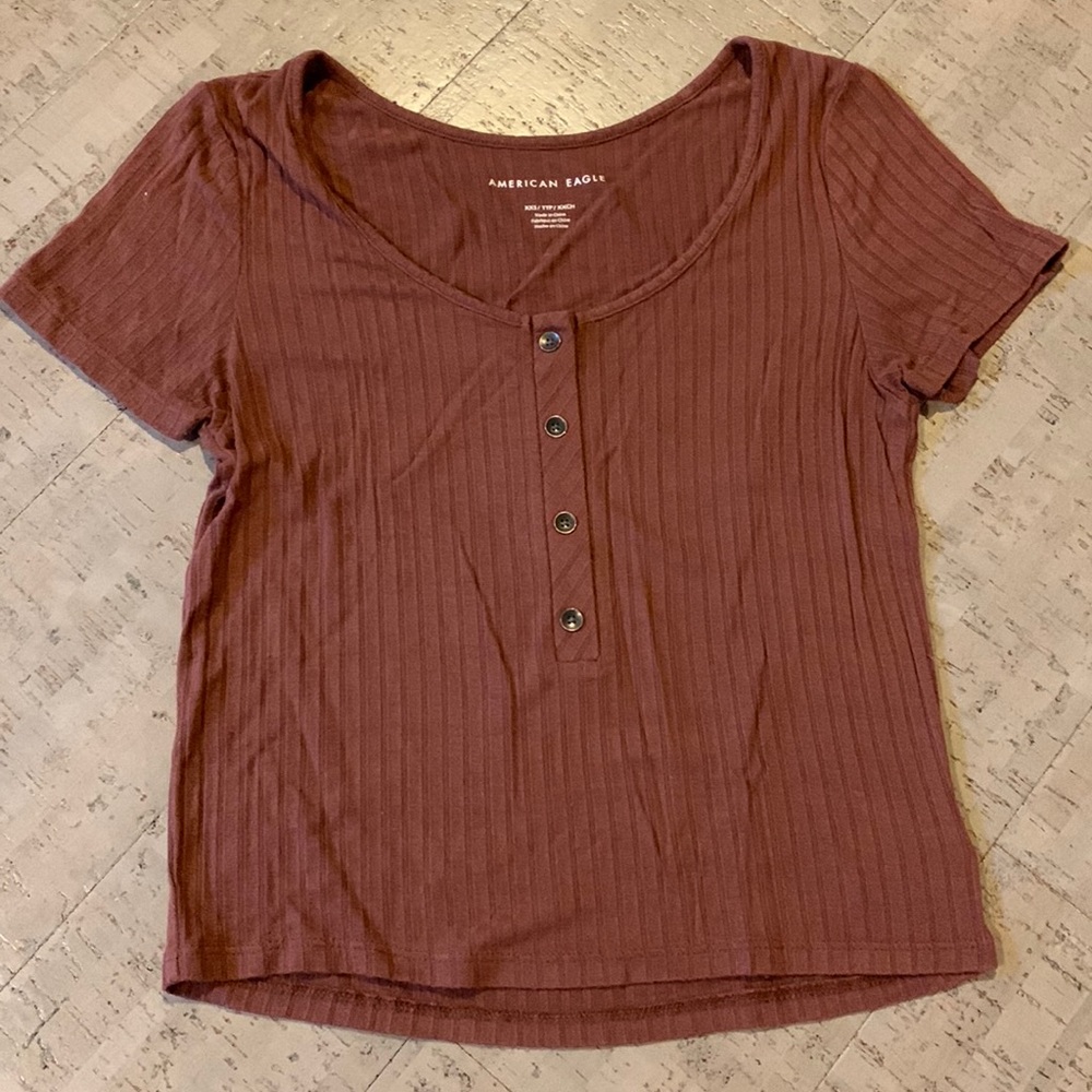 Birch Red Short Sleeve Top with Buttons from American Eagle Size XXS